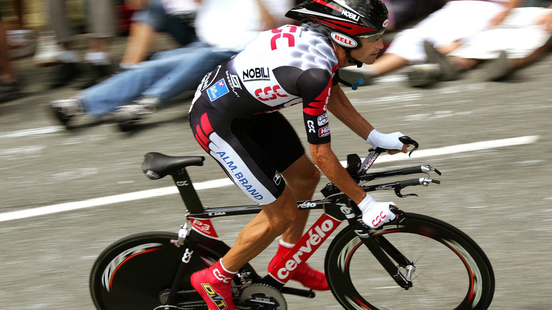 全国飞盘公开赛 决赛队伍展现高水平战术素养